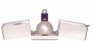 Panouge Isabey PERLE DE GARDENIA Women