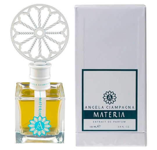 Angela Ciampagna MATERIA Unisex