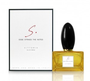 Esse Strikes The Notes VITTORIA Women