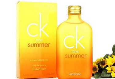 Calvin Klein дарит летнее настроение - 2010